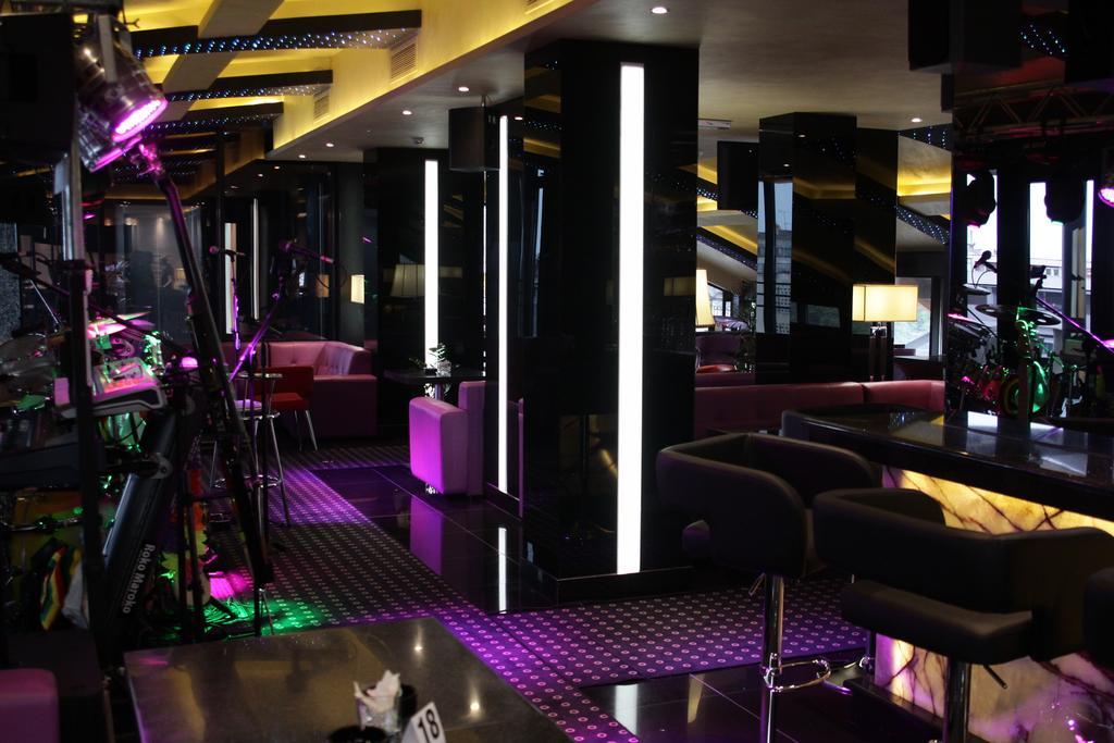 Orbis Design Hotel & Spa パラチン エクステリア 写真