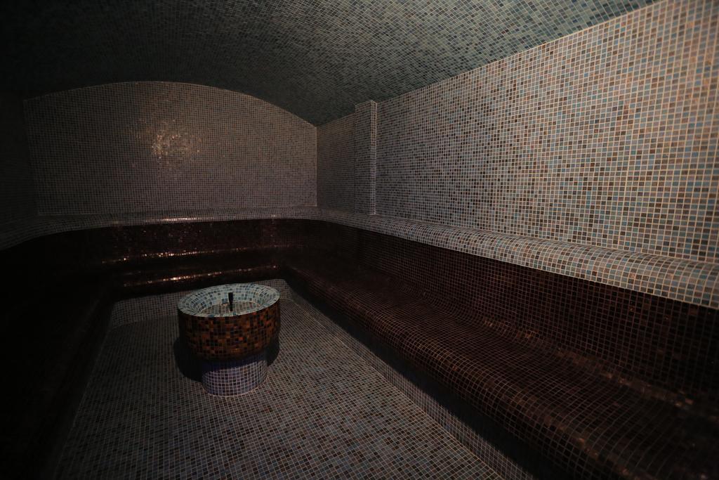 Orbis Design Hotel & Spa パラチン エクステリア 写真
